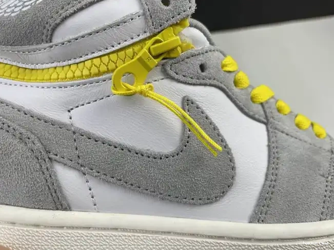 HYPE High 1 CW6576-100 Light Air Switch Smoke Jordan 0528